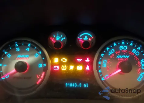 2010 Ford Focus Se z USA, uszkodzony, nr VIN 1FAHP3FN3AW168576